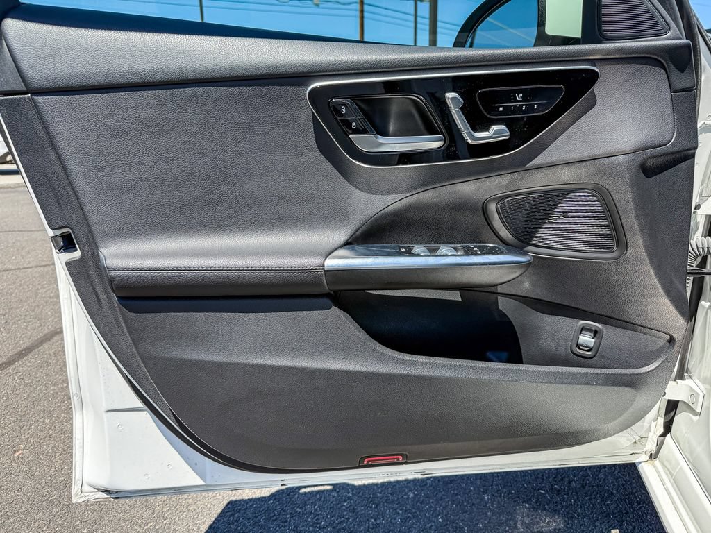 Used 2022 Mercedes-Benz C 300 Sedan image 20