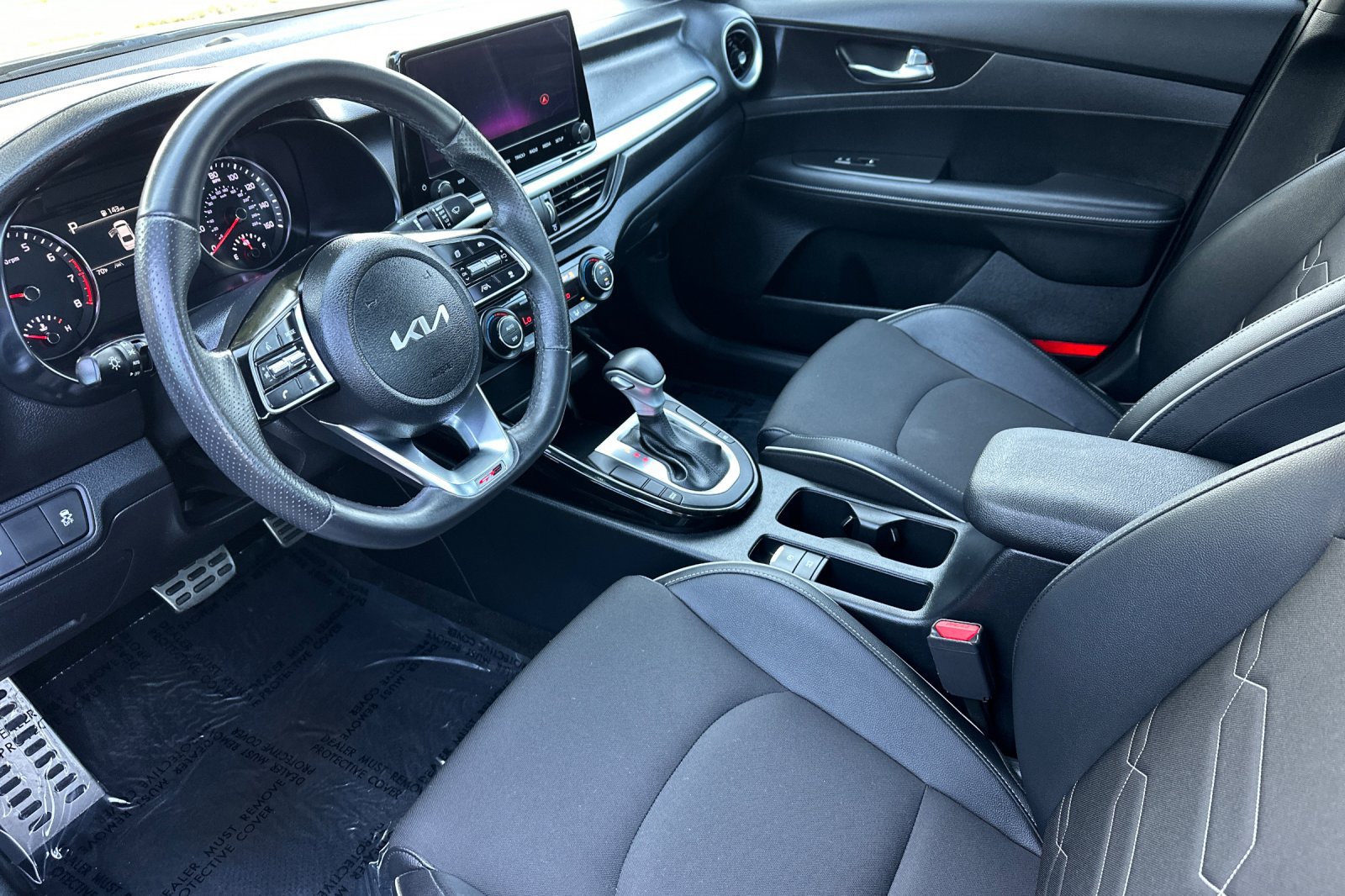 Used 2024 Kia Forte GT-Line FWD image 10