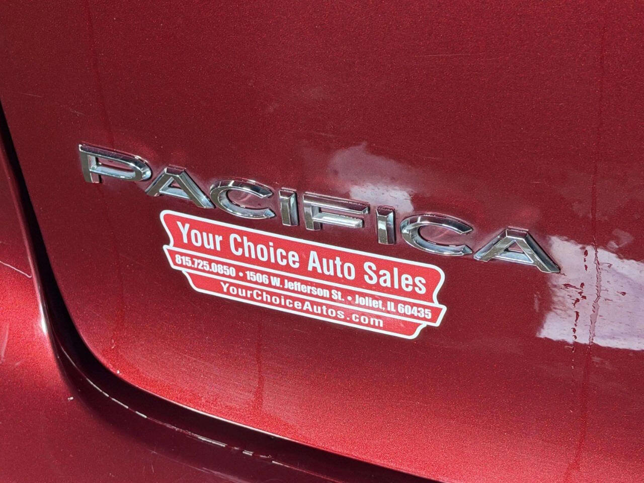 Used 2019 Chrysler Pacifica Touring Plus FWD image 5