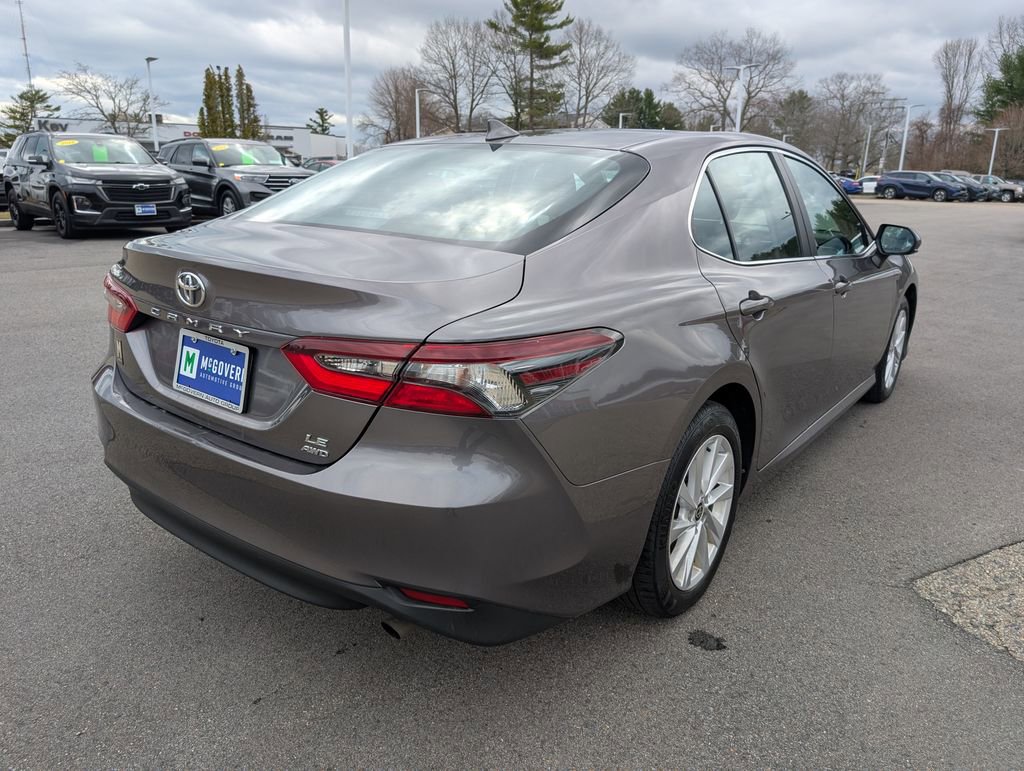 Used 2023 Toyota Camry LE AWD/4WD image 5