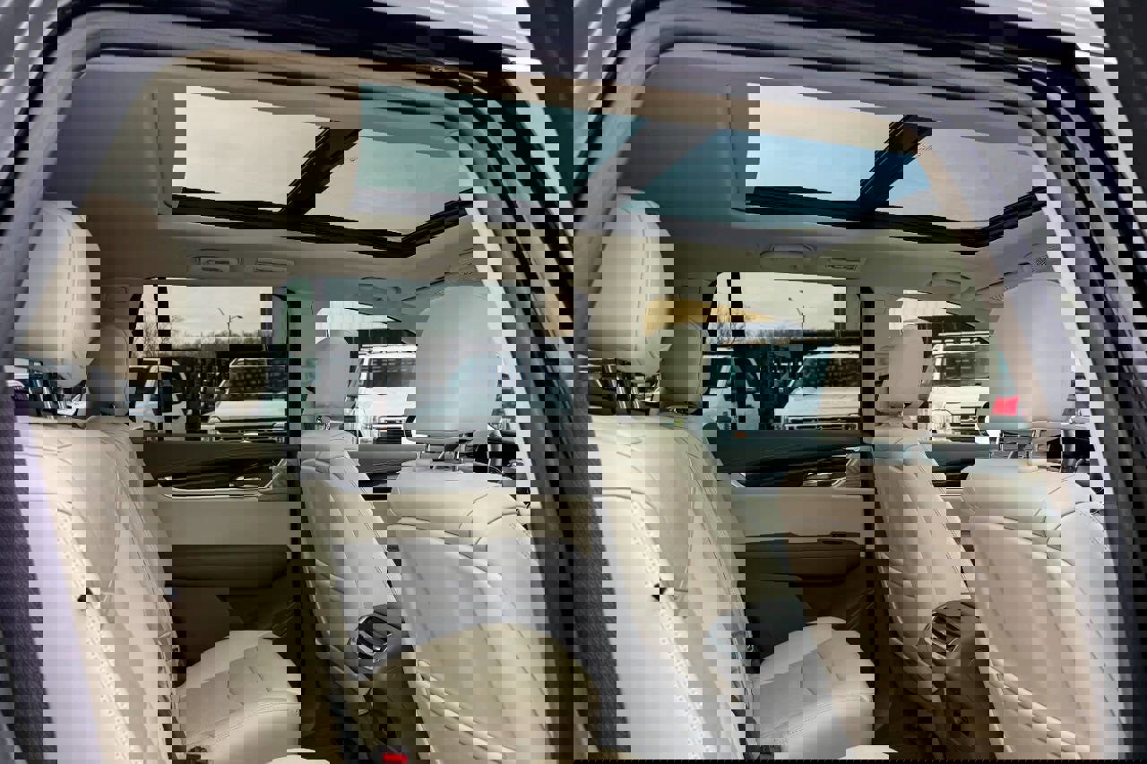 Used 2020 Cadillac XT6 Premium Luxury image 15