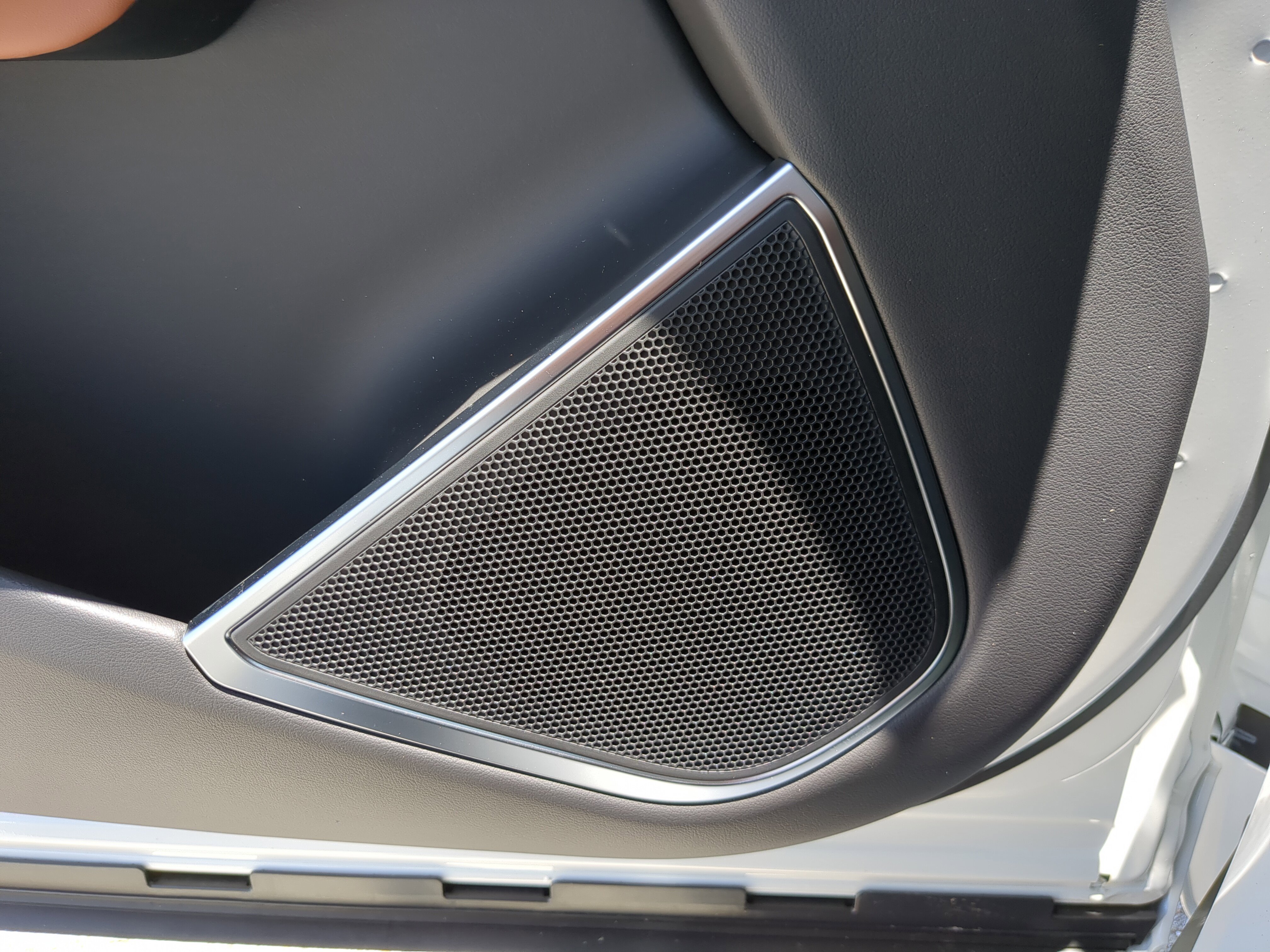 New 2026 Jaguar F-PACE R-Dynamic S image 19