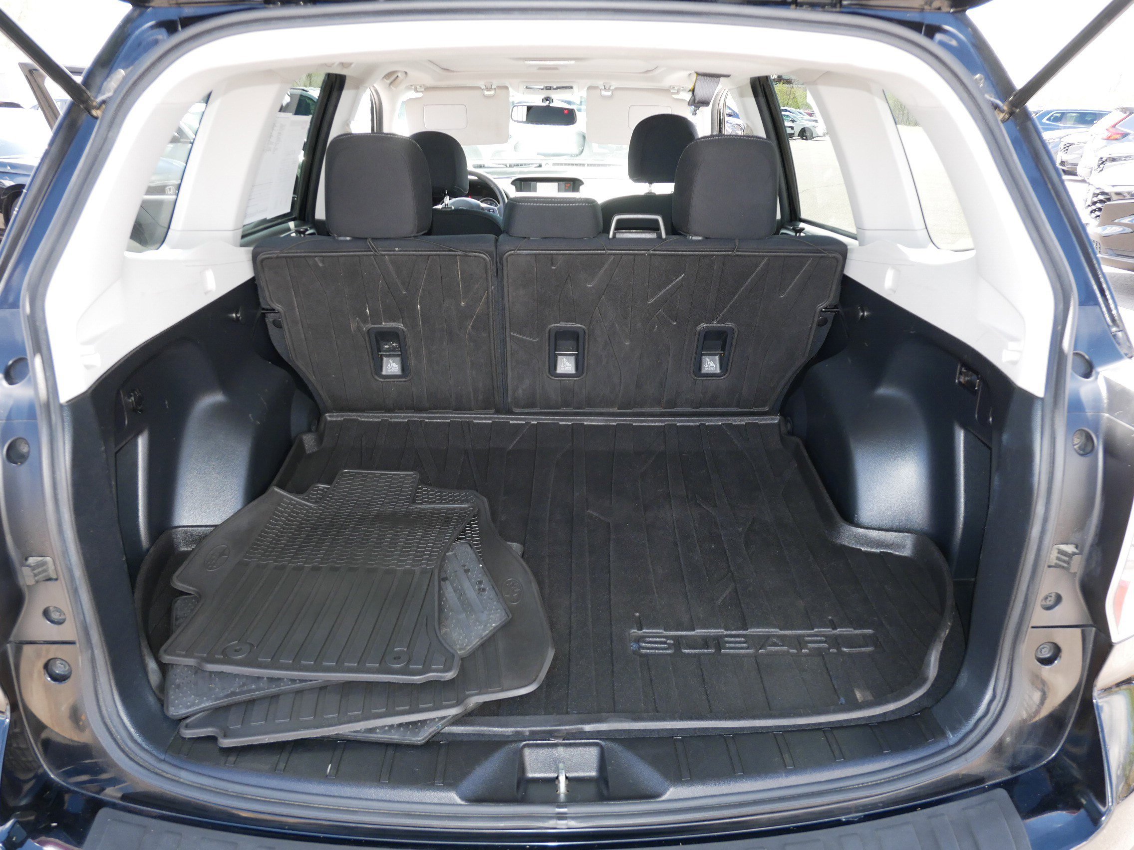 Used 2016 Subaru Forester 2.5i Premium w/ Popular Package #2 AWD/4WD image 18