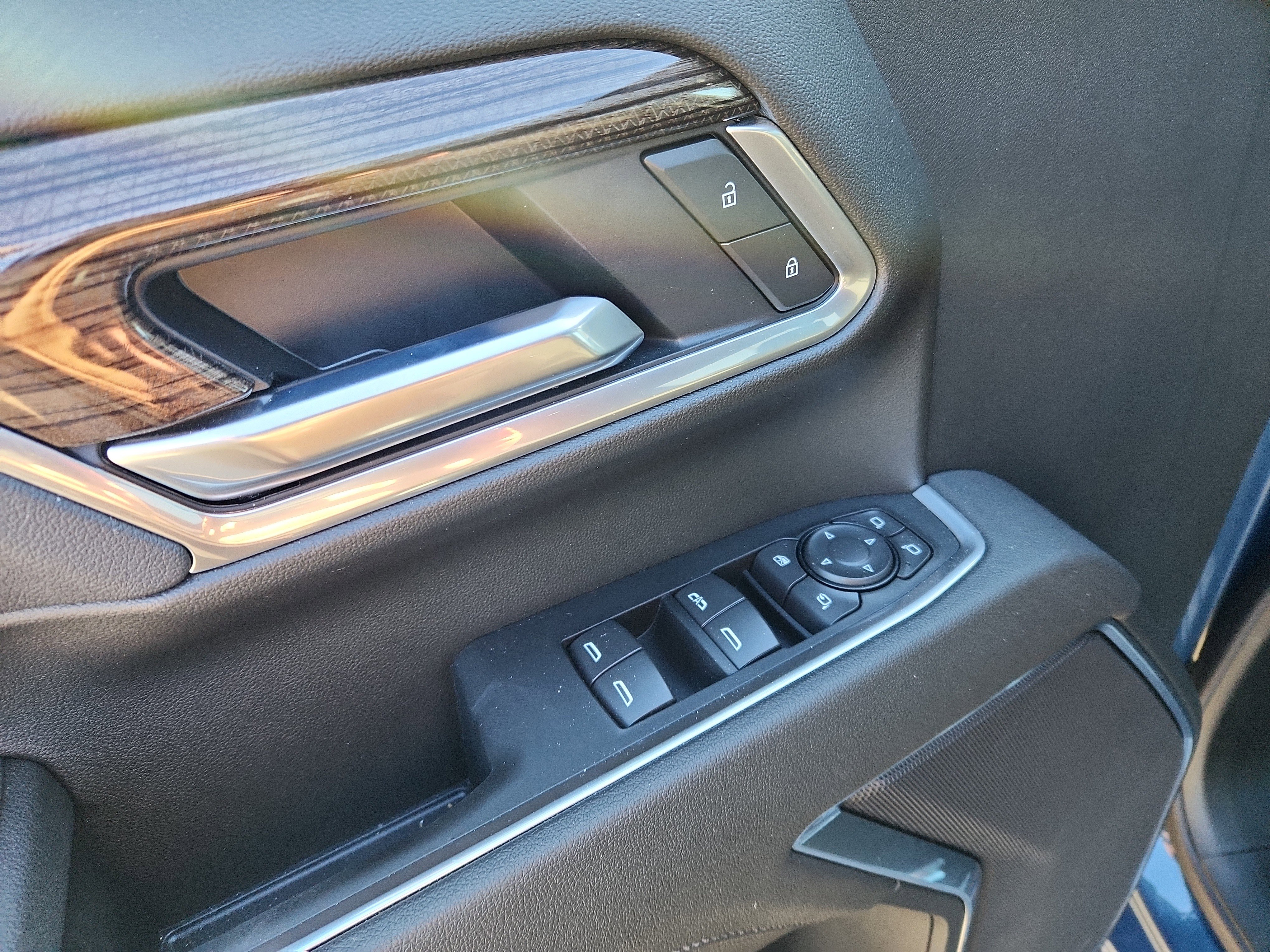 Used 2026 Chevrolet Silverado 2500 LT w/ Trail Boss Package image 23