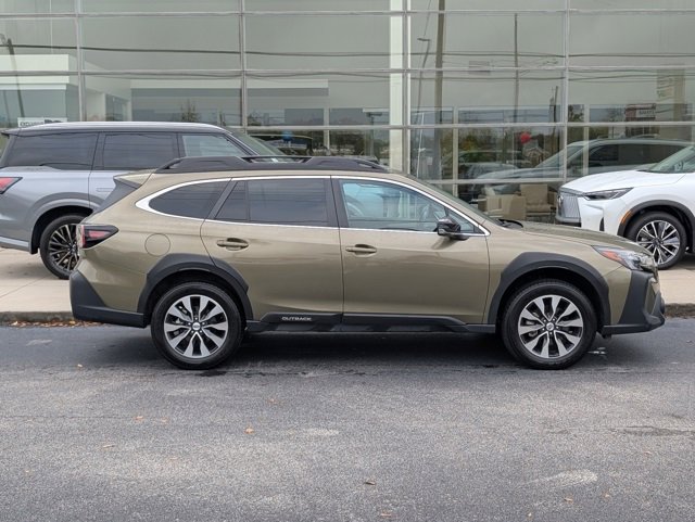 Used 2024 Subaru Outback Limited image 8