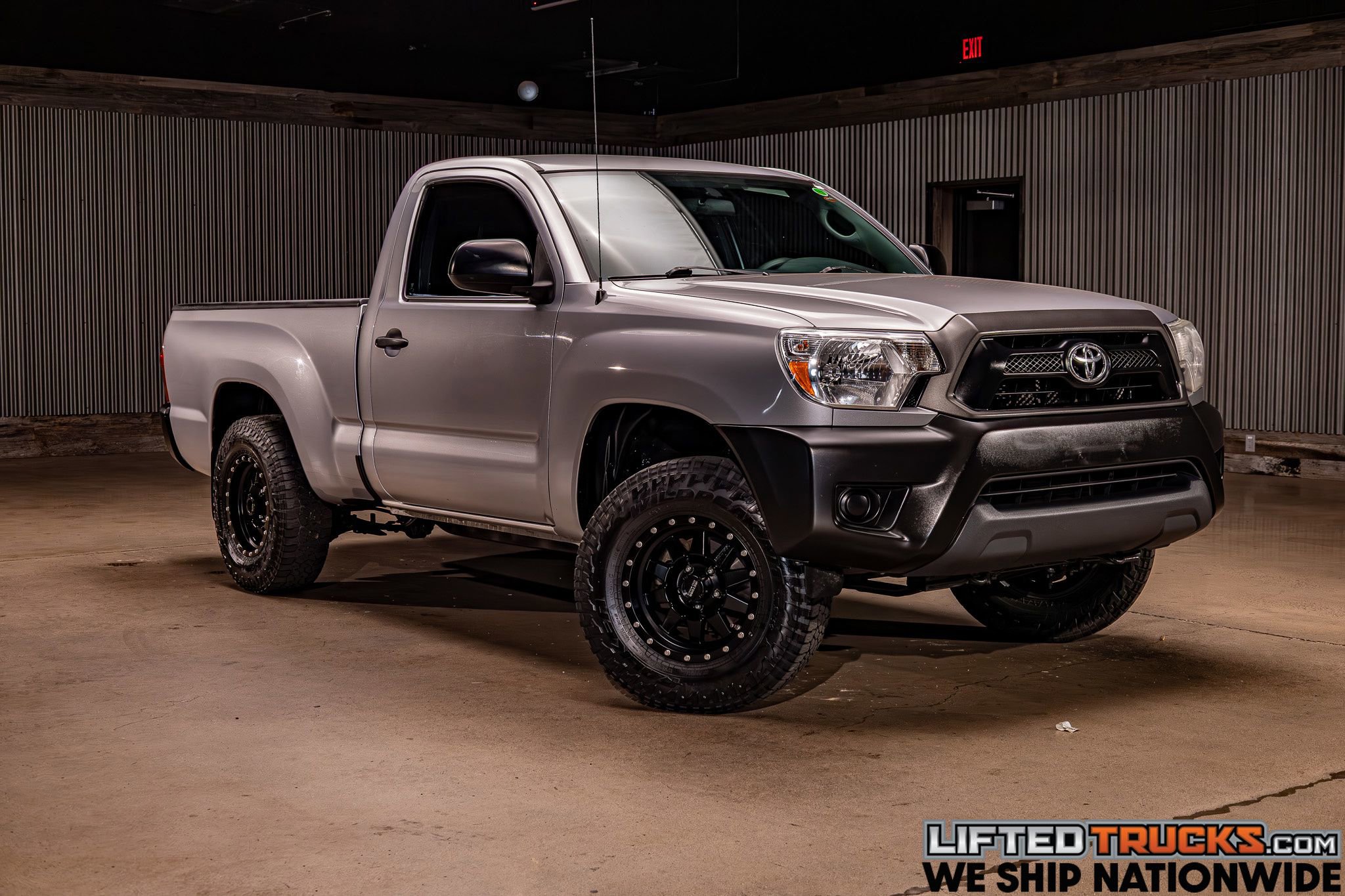 Used 2014 Toyota Tacoma 2WD Regular Cab image 1