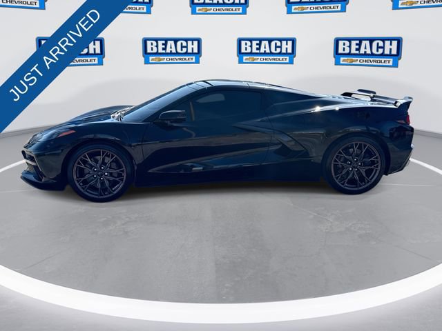 Used 2023 Chevrolet Corvette Stingray Premium Conv w/ Z51 Performance Package image 5