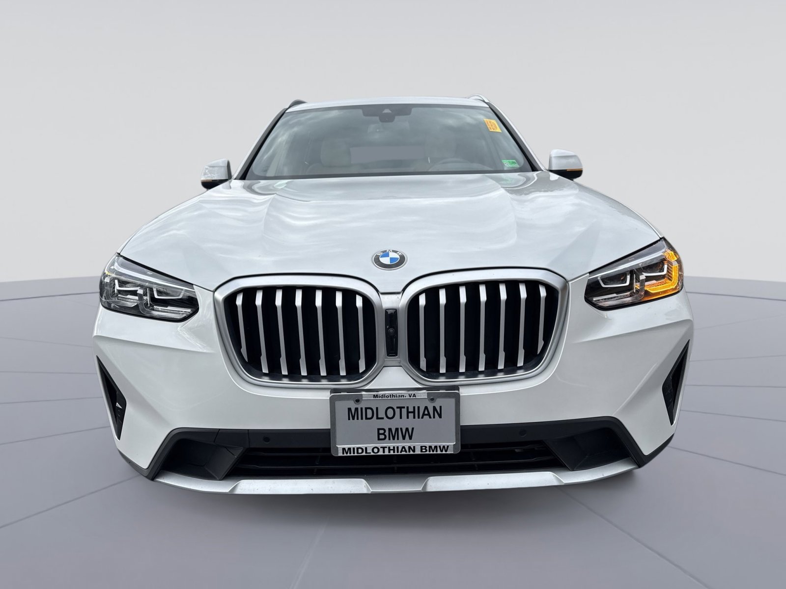 Used 2024 BMW X3 xDrive30i w/ Premium Package image 4