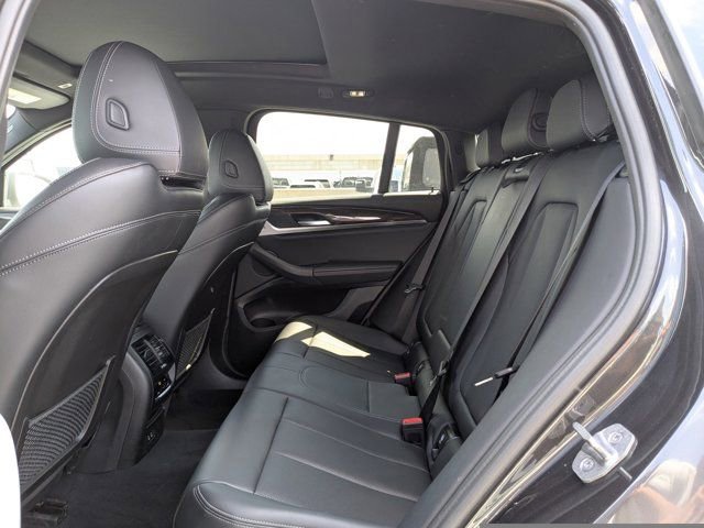Used 2023 BMW X4 xDrive30i w/ Parking Assistance Package AWD/4WD image 14