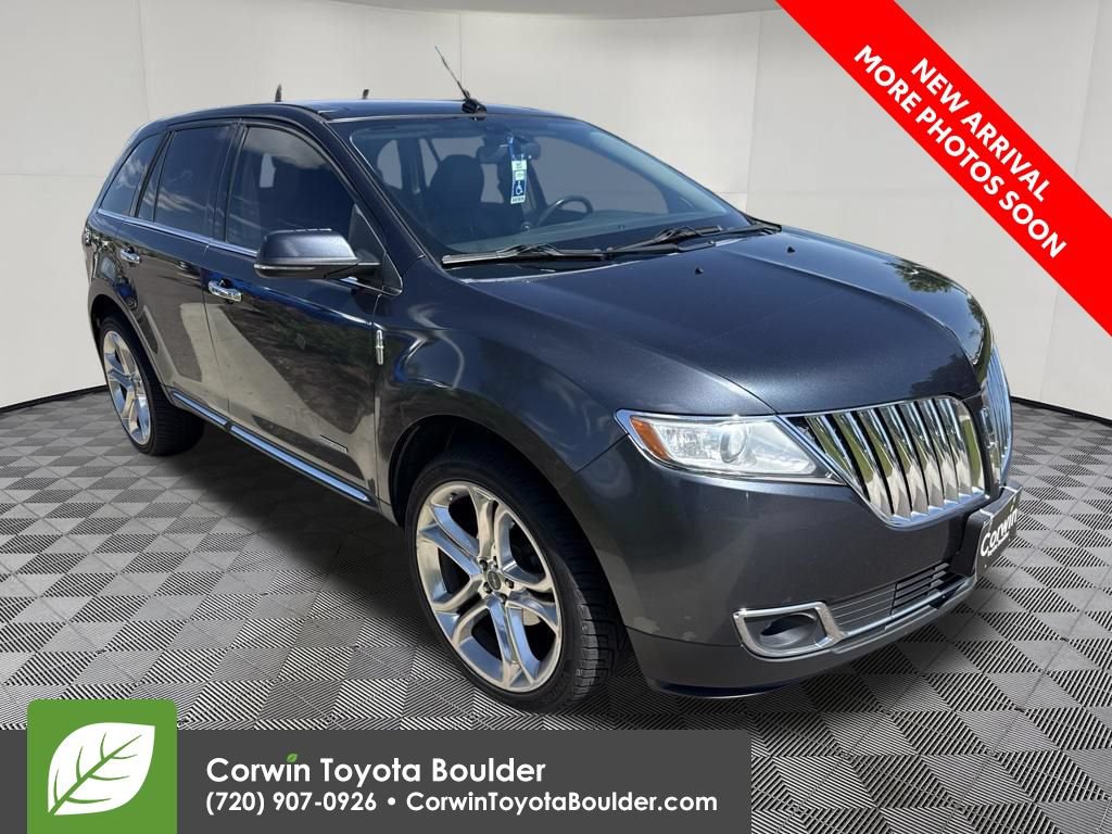 Used 2013 Lincoln MKX AWD image 1