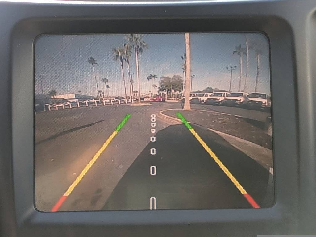 Used 2016 Jeep Cherokee Latitude w/ Comfort/Convenience Group image 24