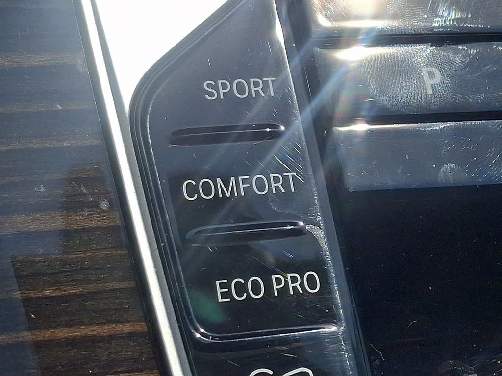 Certified 2024 BMW X5 xDrive40i w/ Premium Package image 25