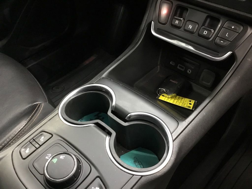 Used 2019 GMC Terrain SLT w/ Preferred Package image 28