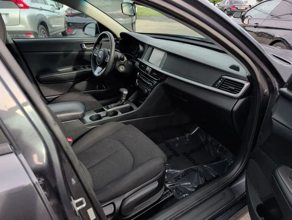 Used 2019 Kia Optima LX FWD image 17