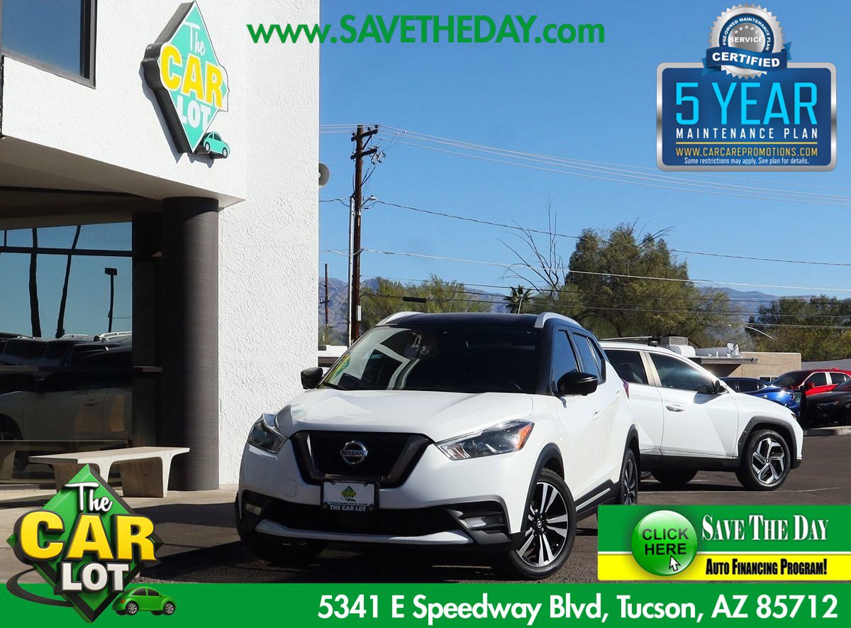 Used 2020 Nissan Kicks SR w/ SR Premium Package FWD image 1