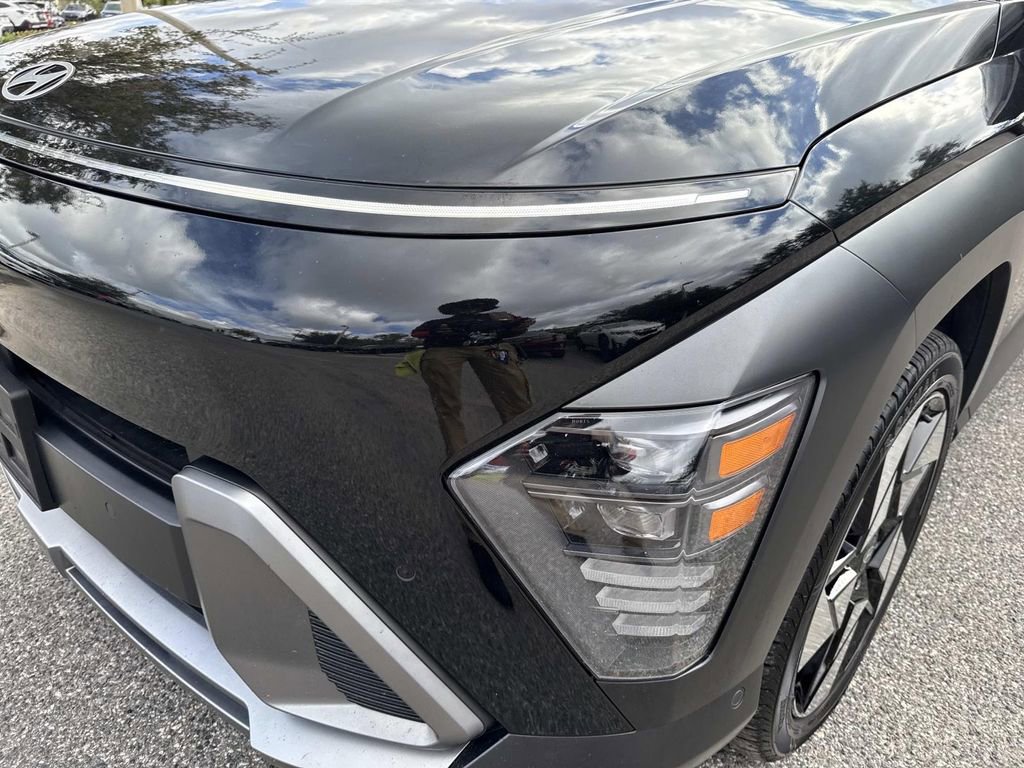 Used 2024 Hyundai Kona Limited image 10