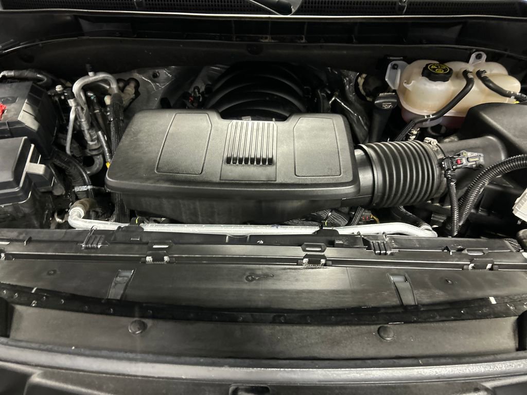 Used 2024 GMC Yukon XL Denali AWD/4WD image 28