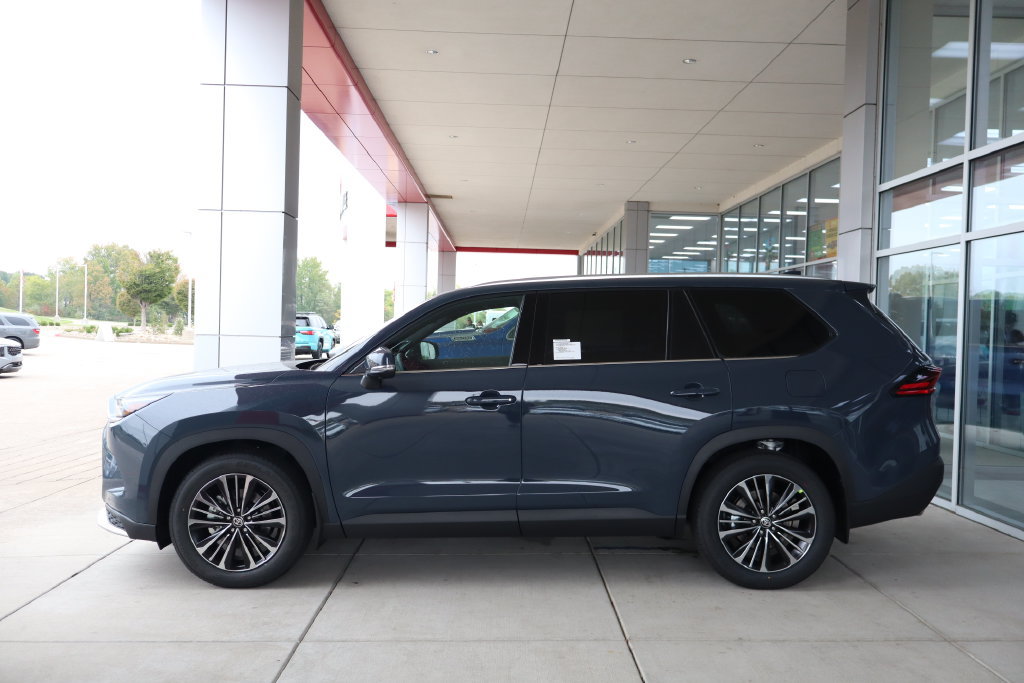New 2026 Toyota Grand Highlander AWD Hybrid image 4