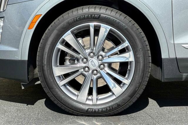Used 2025 Cadillac XT5 Premium Luxury image 25
