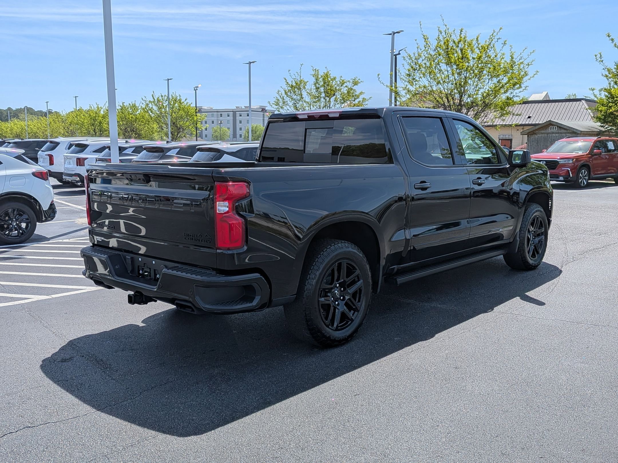 Used 2025 Chevrolet Silverado 1500 High Country w/ Midnight Edition image 3