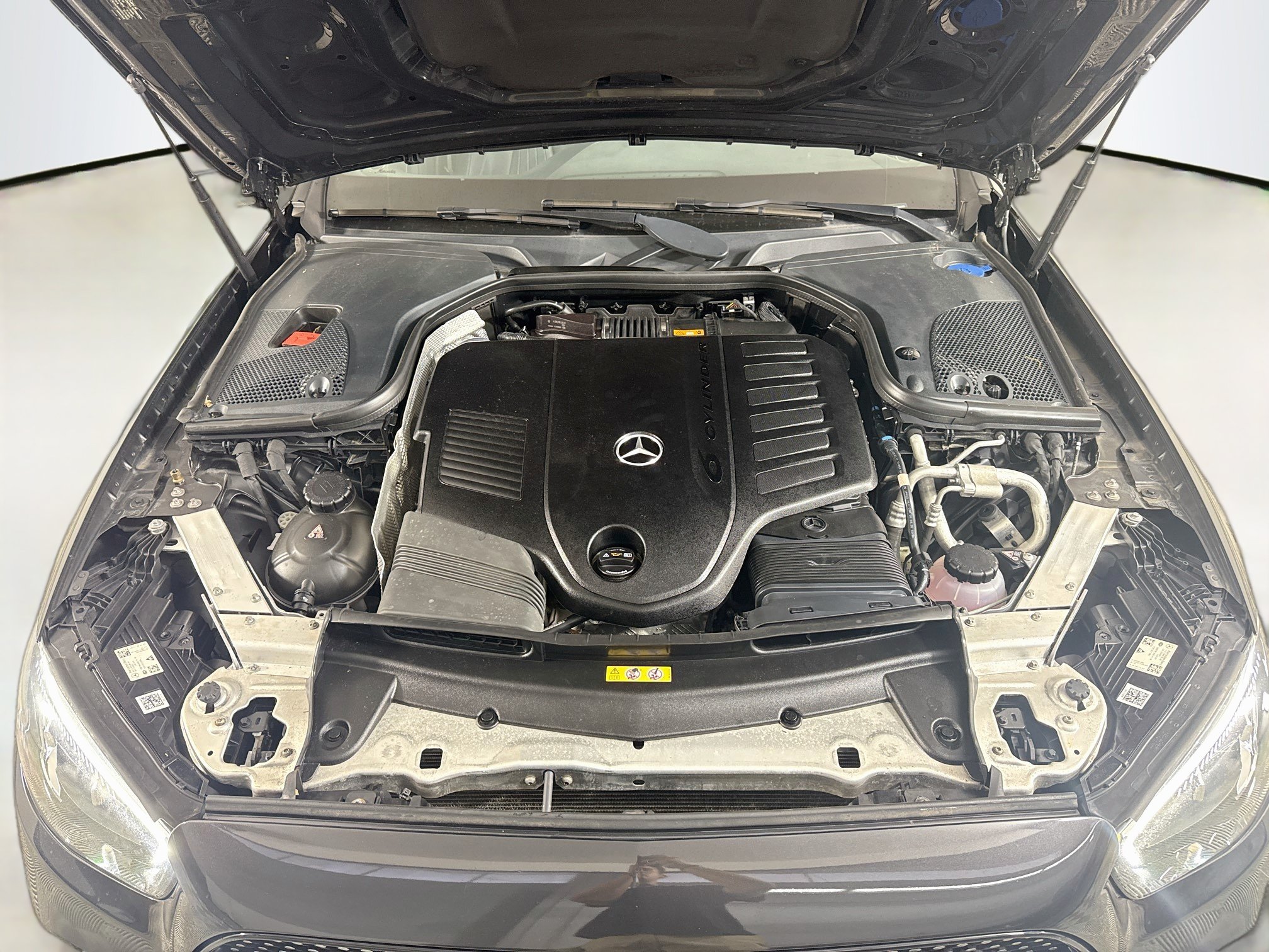 Used 2021 Mercedes-Benz E 450 4MATIC Sedan image 39