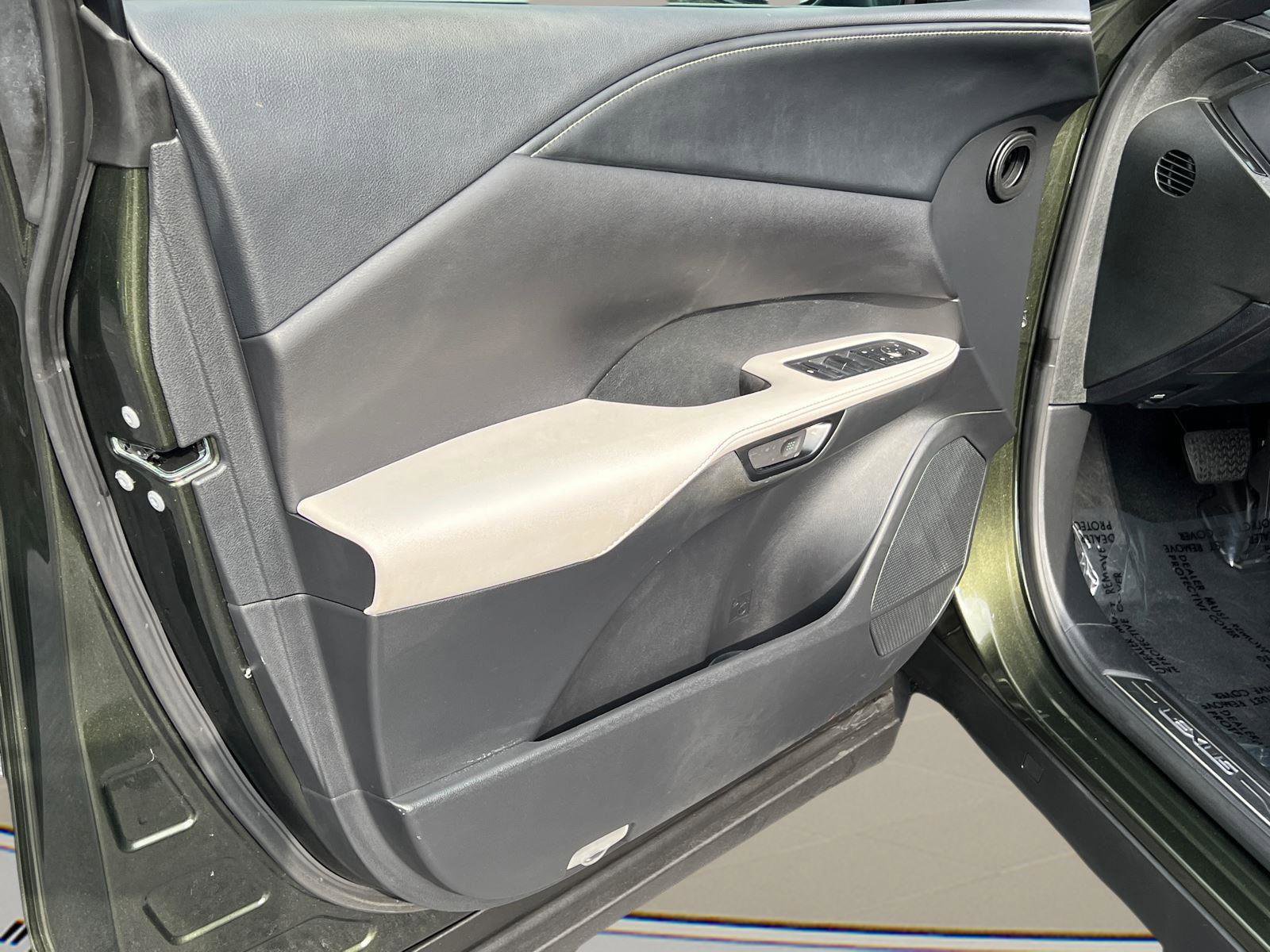 Used 2023 Lexus RX 350 Premium w/ Accessory Package (K3) image 11