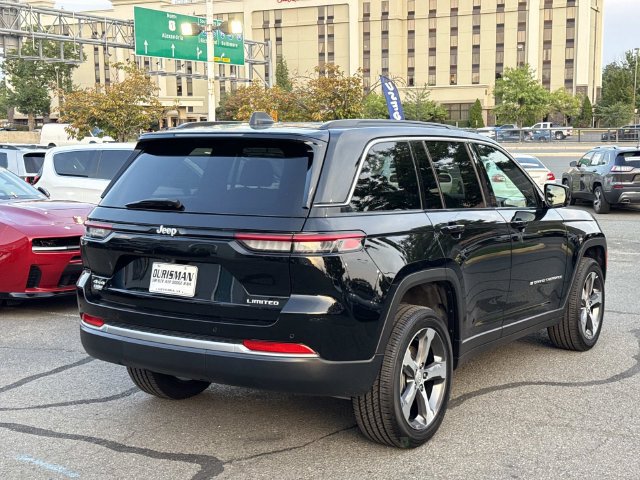 New 2026 Jeep Grand Cherokee Limited AWD/4WD image 2