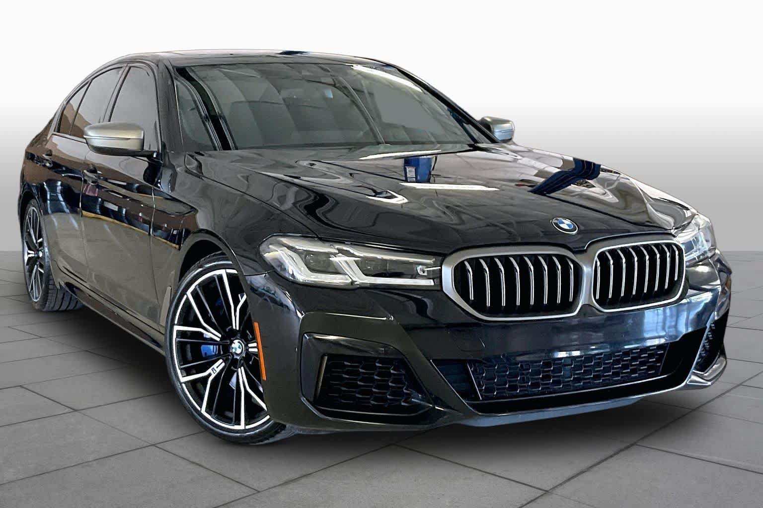 Used 2022 BMW M550i xDrive w/ Executive Package AWD/4WD image 2