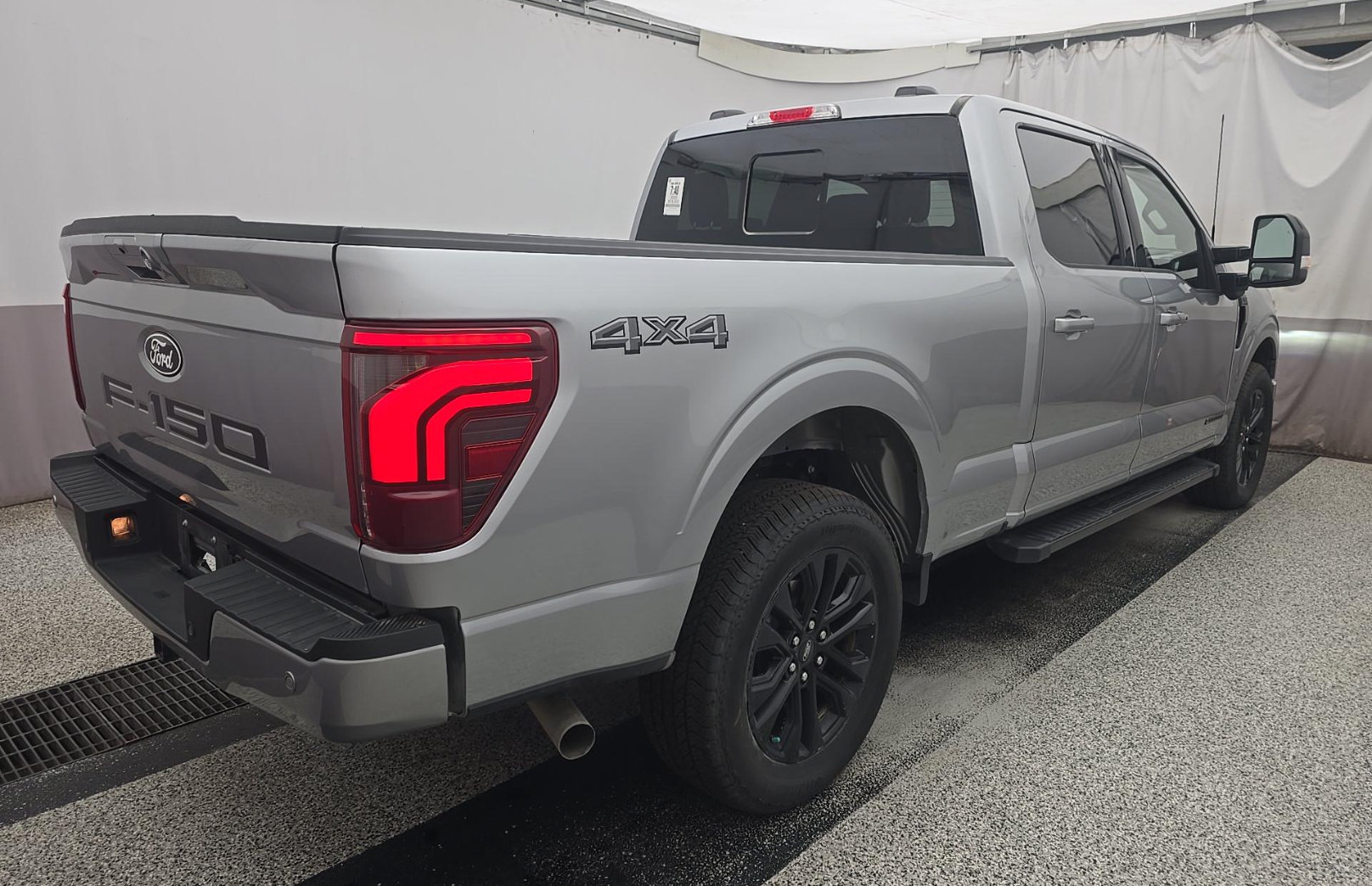 Used 2025 Ford F150 Lariat w/ Equipment Group 502A High AWD/4WD image 5