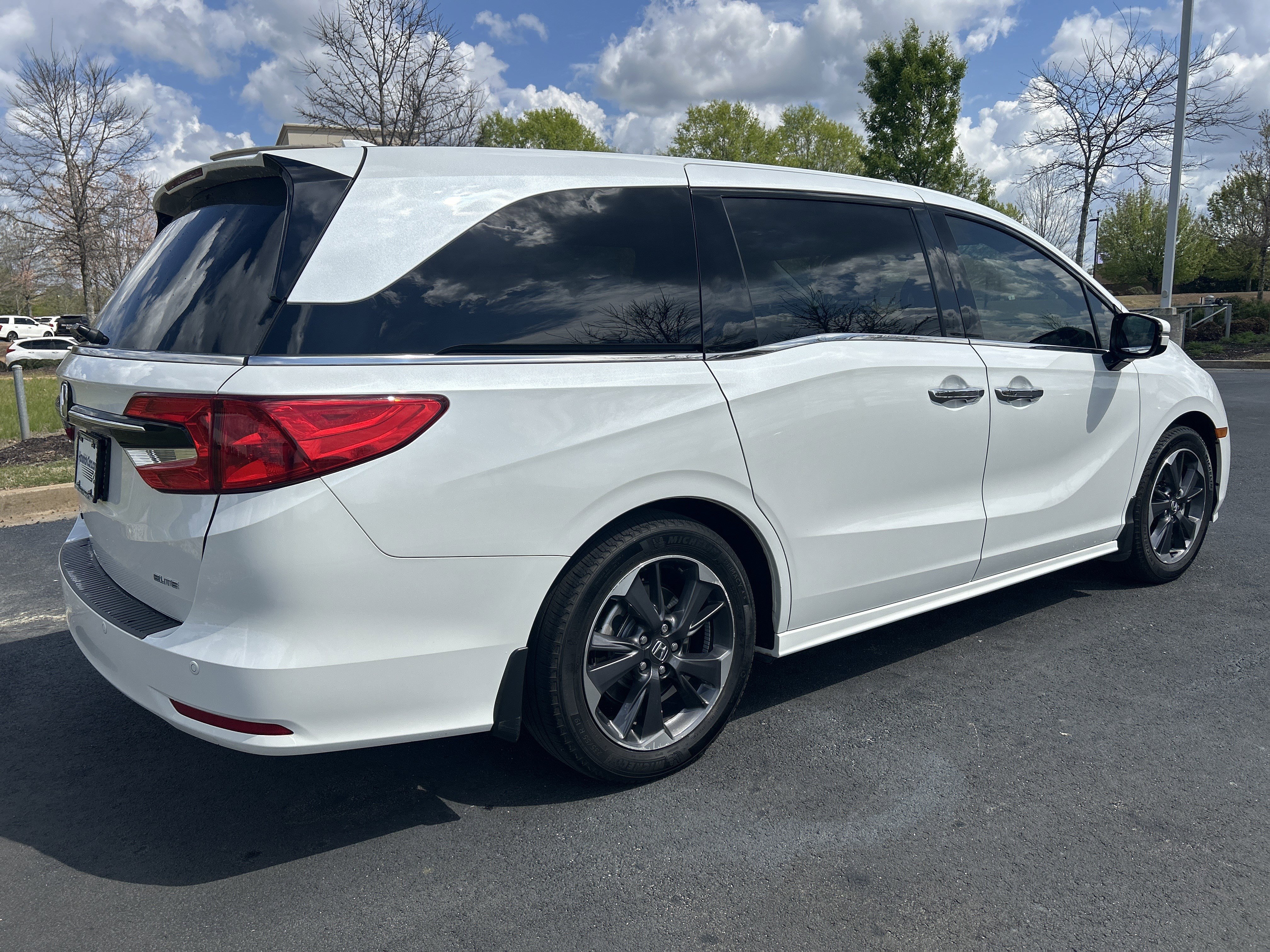 Certified 2023 Honda Odyssey Elite image 9