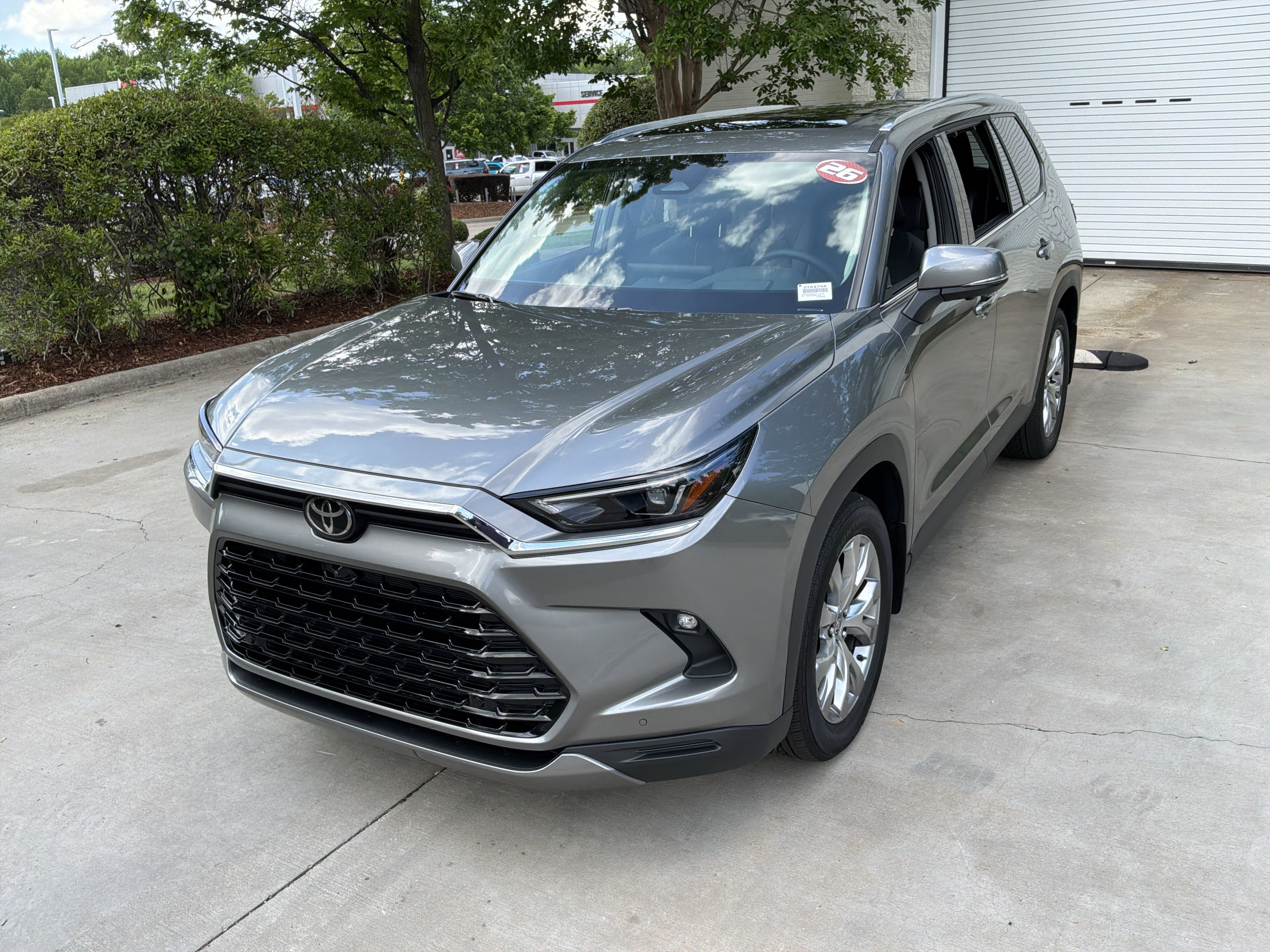 Used 2026 Toyota Grand Highlander AWD image 5