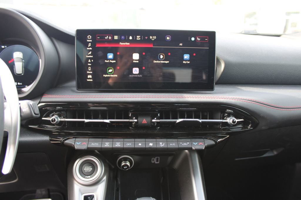 Used 2024 Dodge Hornet R/T Plus image 25