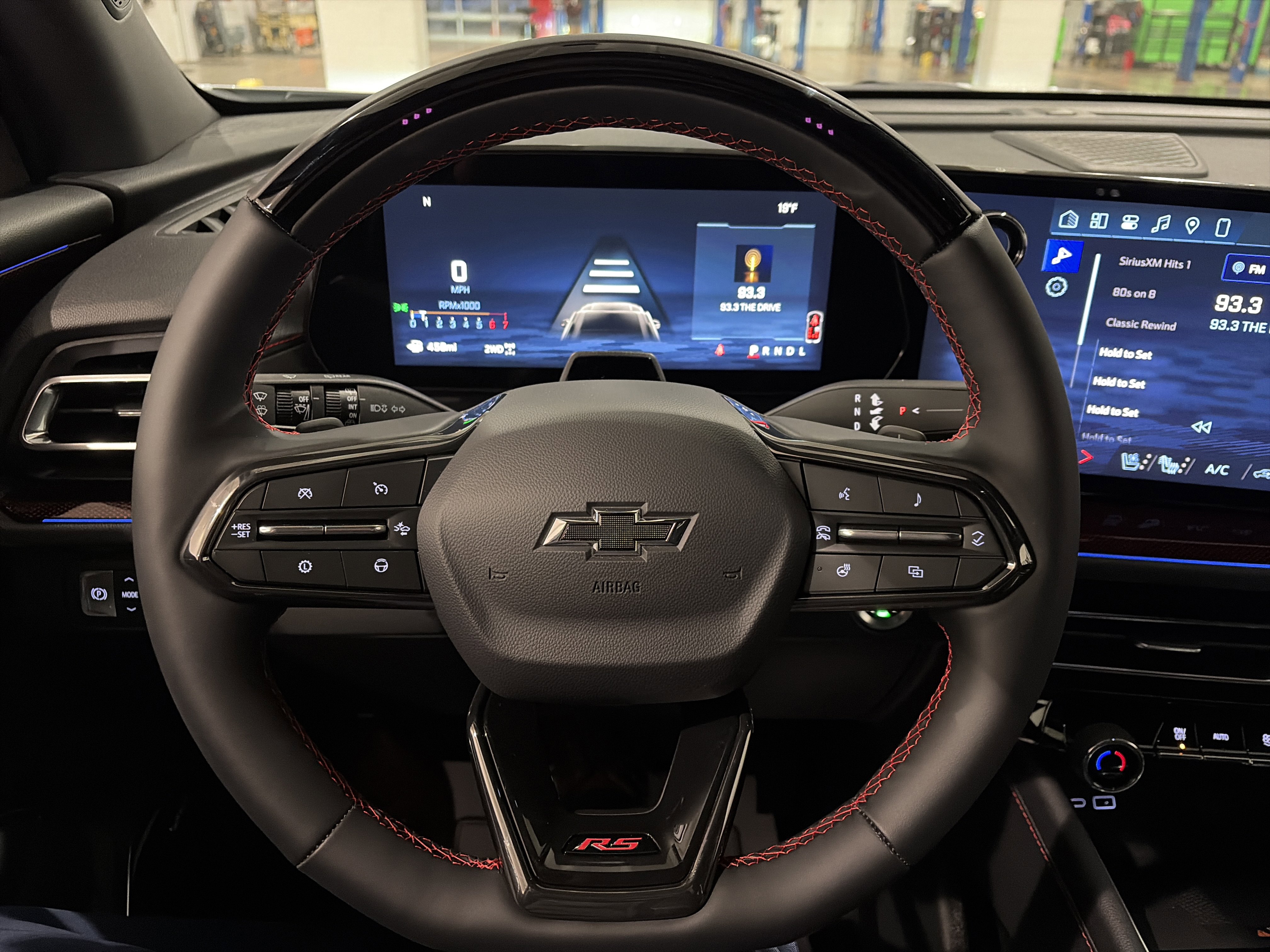 New 2026 Chevrolet Traverse RS w/ LPO, Floor Liner Package image 22