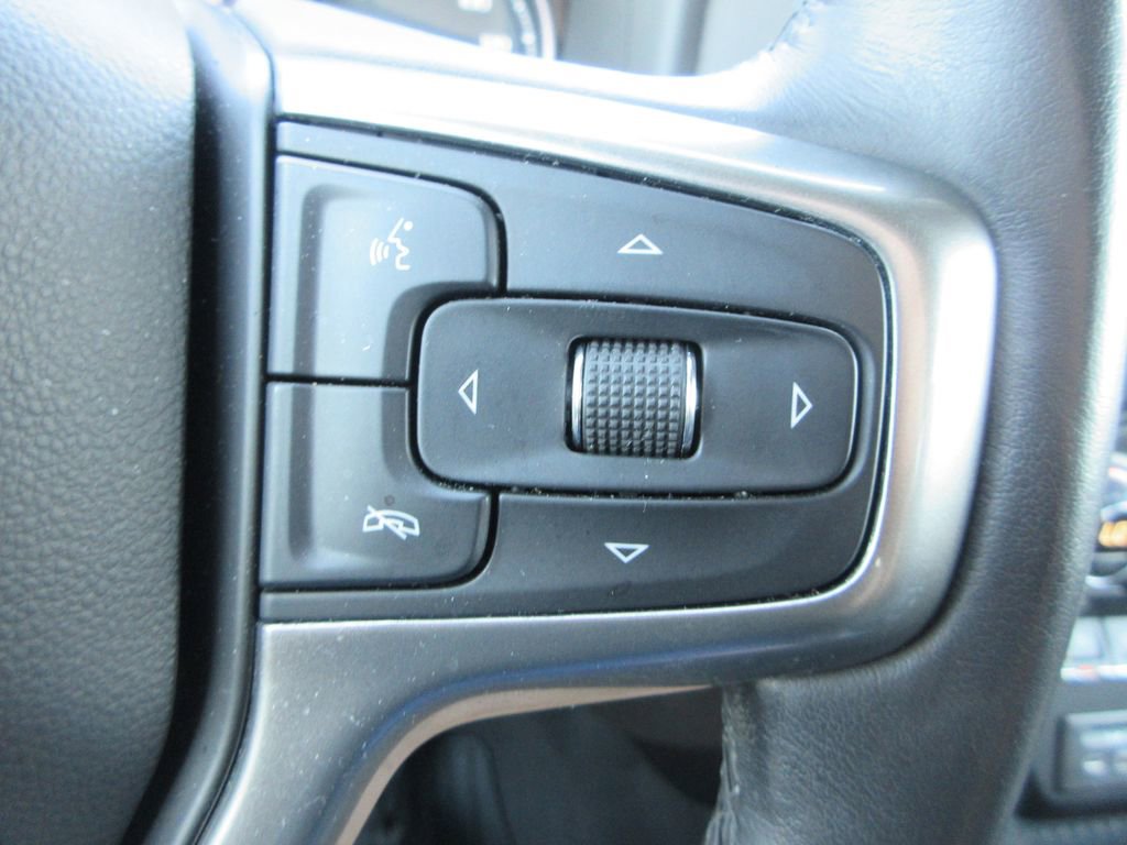 Used 2019 Chevrolet Silverado 1500 LT w/ All-Star Edition image 28