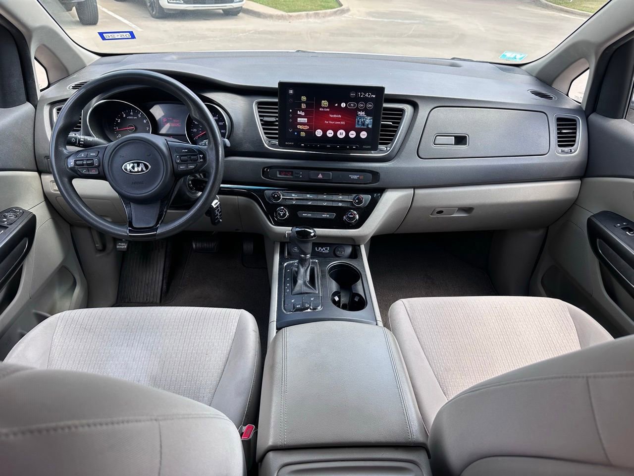 Used 2016 Kia Sedona LX w/ LX Convenience Package image 17