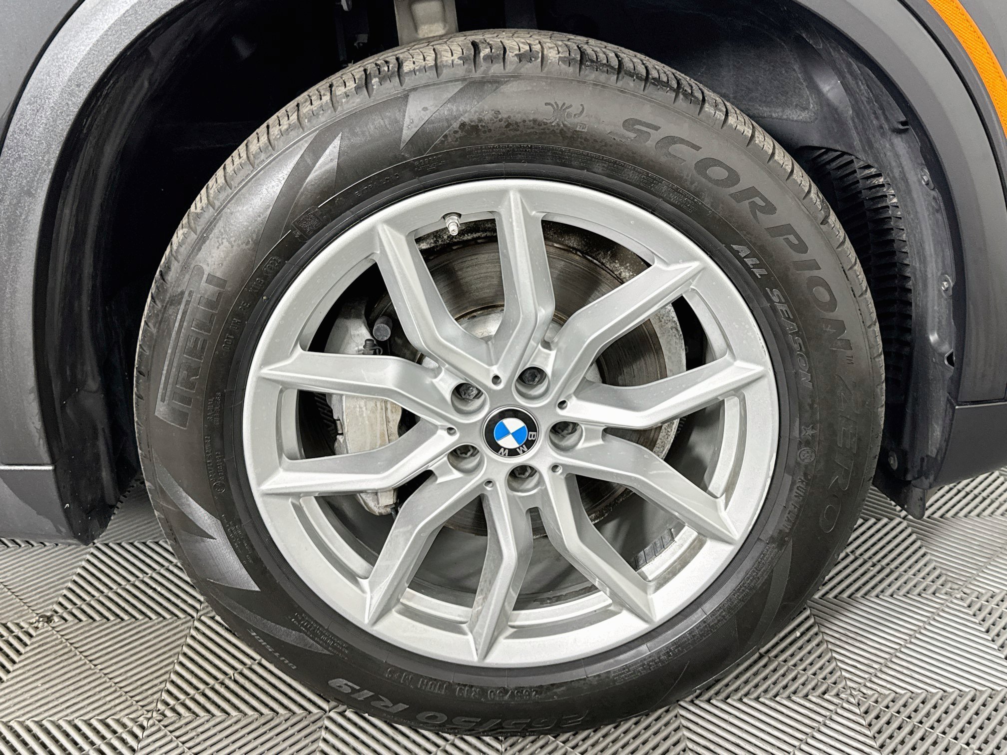Used 2020 BMW X5 sDrive40i w/ Convenience Package RWD image 30