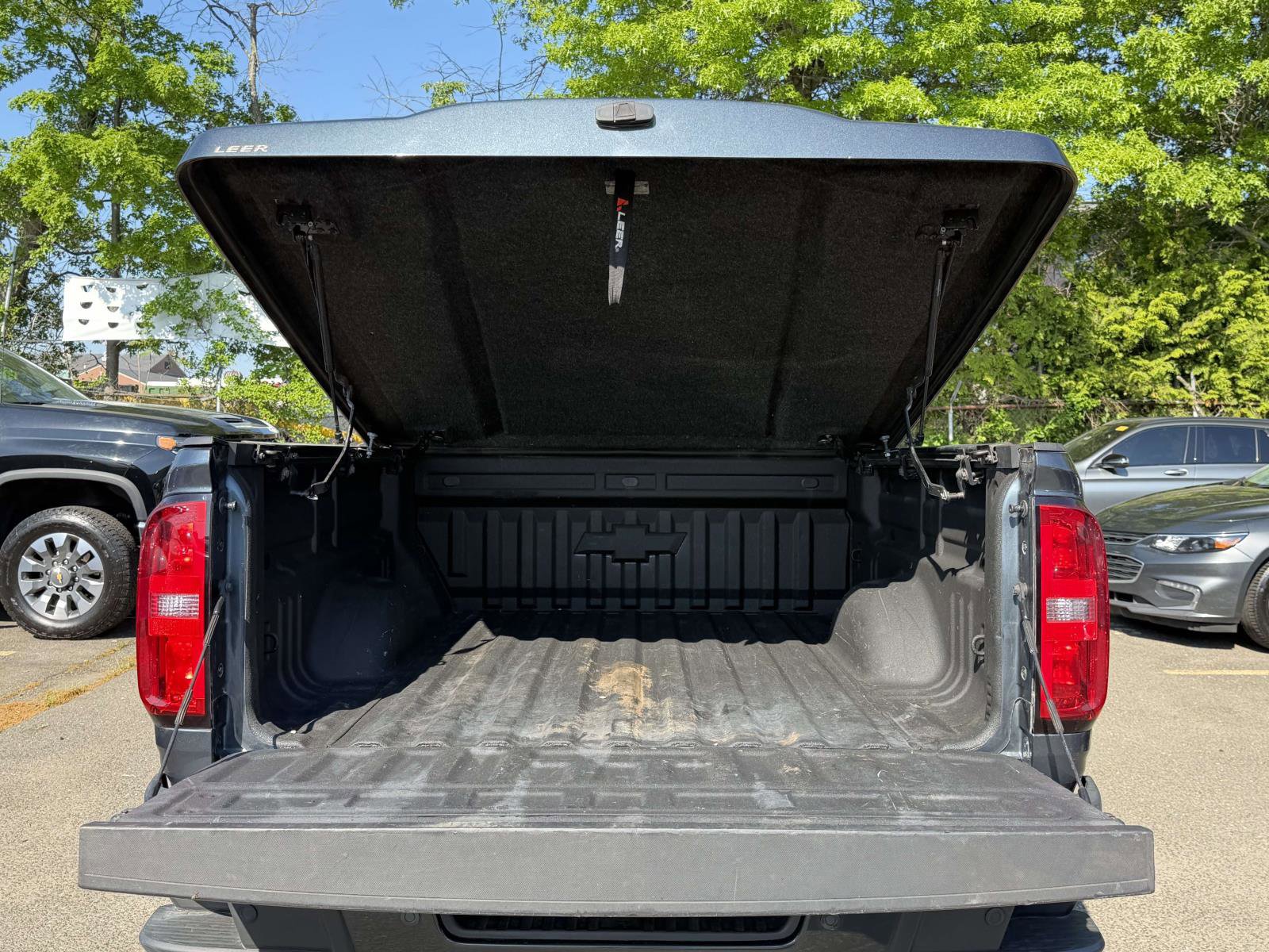 Used 2019 Chevrolet Colorado Z71 AWD/4WD image 10