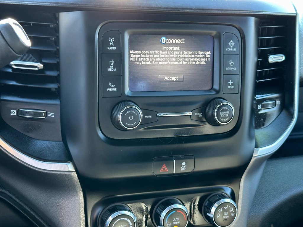 Used 2024 RAM 3500 SLT w/ Quick Order Package 2YG SLT image 24