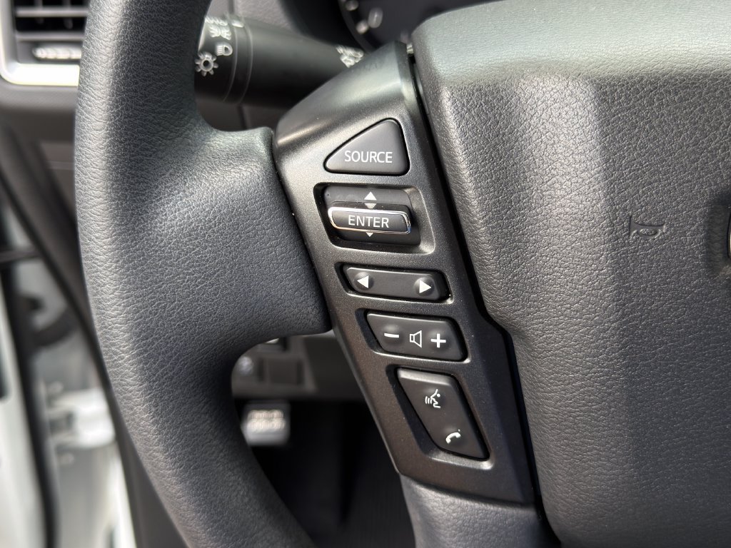 Certified 2024 Nissan Frontier SV AWD/4WD image 12