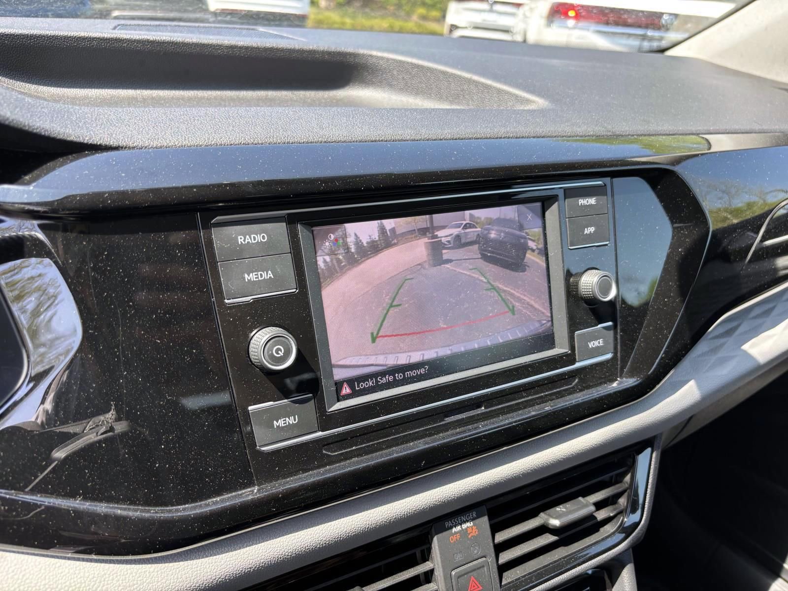 Certified 2023 Volkswagen Taos S FWD image 20