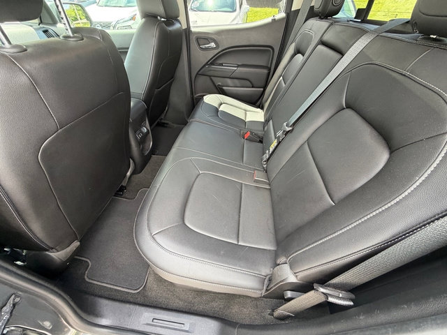 Used 2016 GMC Canyon SLT w/ Trailering Package RWD image 27