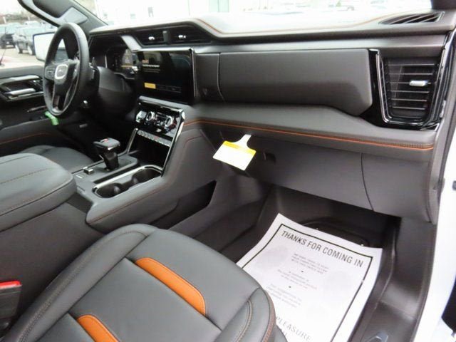 New 2026 GMC Sierra 1500 AT4 w/ AT4 Premium Package AWD/4WD image 11