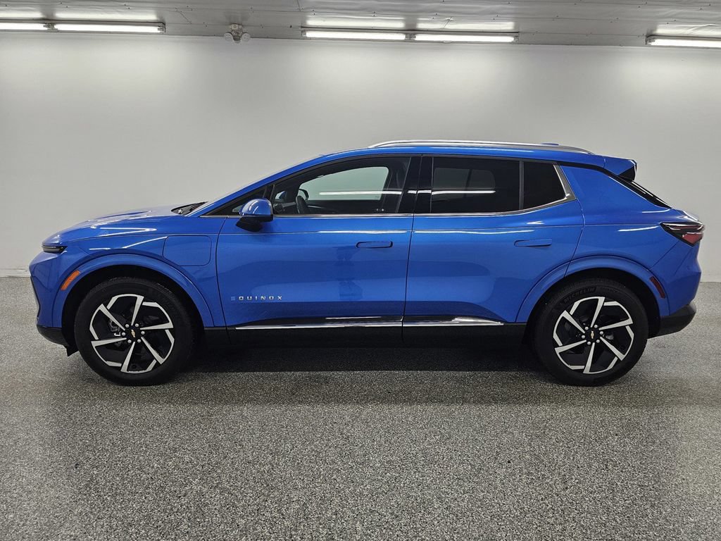Used 2024 Chevrolet Equinox EV LT FWD image 8