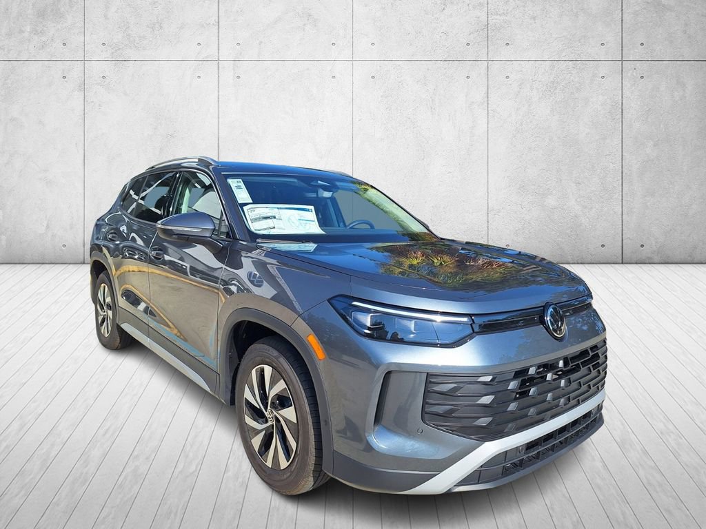 New 2025 Volkswagen Tiguan S image 7