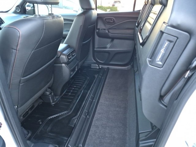 Used 2025 Honda Ridgeline TrailSport image 41