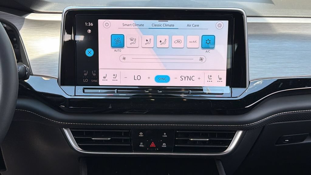 New 2026 Volkswagen Atlas Cross Sport SE FWD image 22