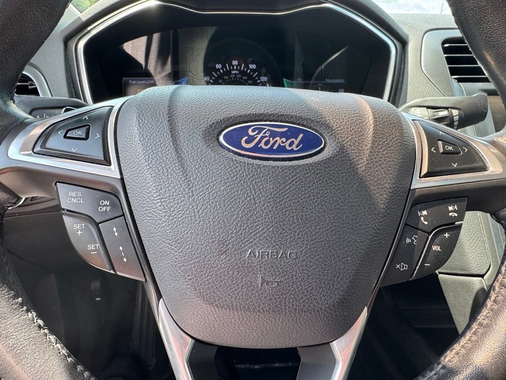 Used 2014 Ford Fusion Titanium AWD/4WD image 9