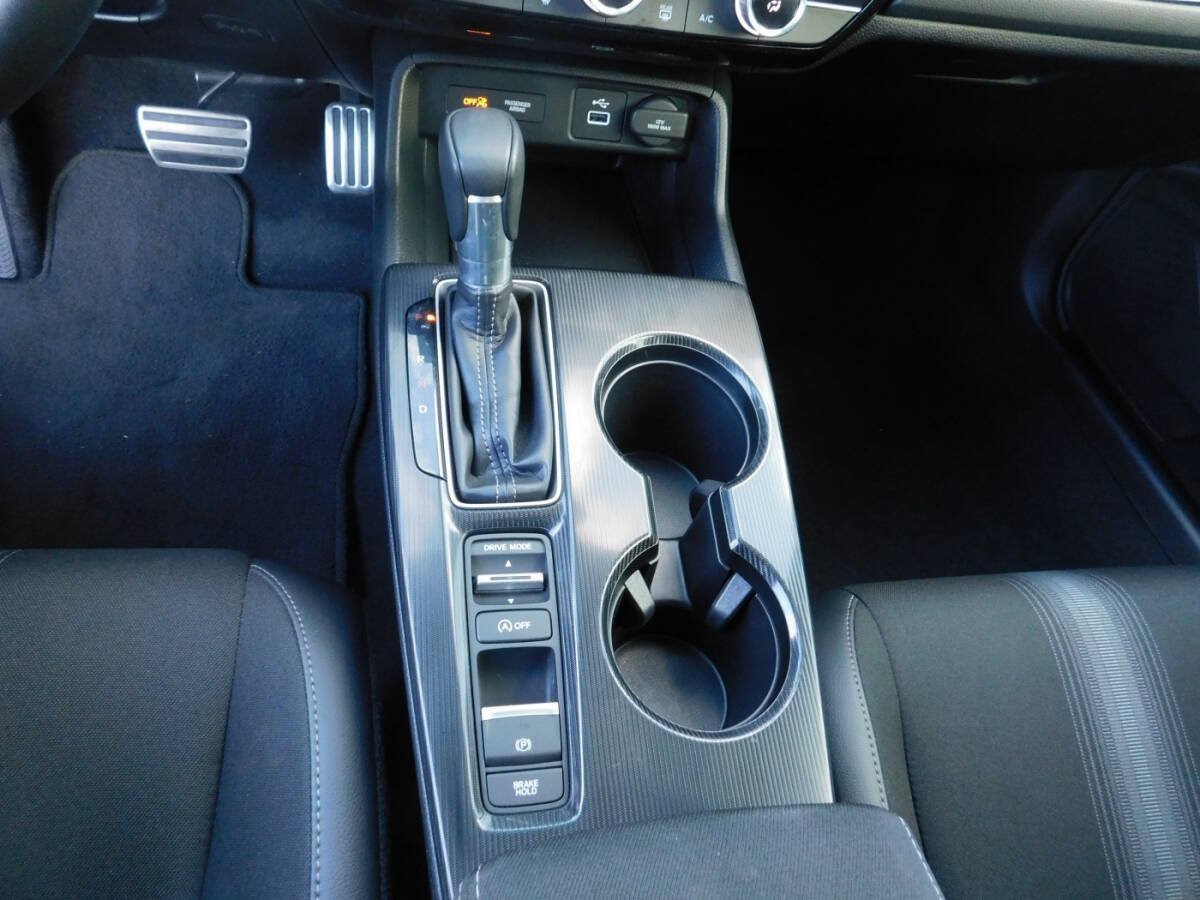 Used 2024 Honda Civic Sport image 17