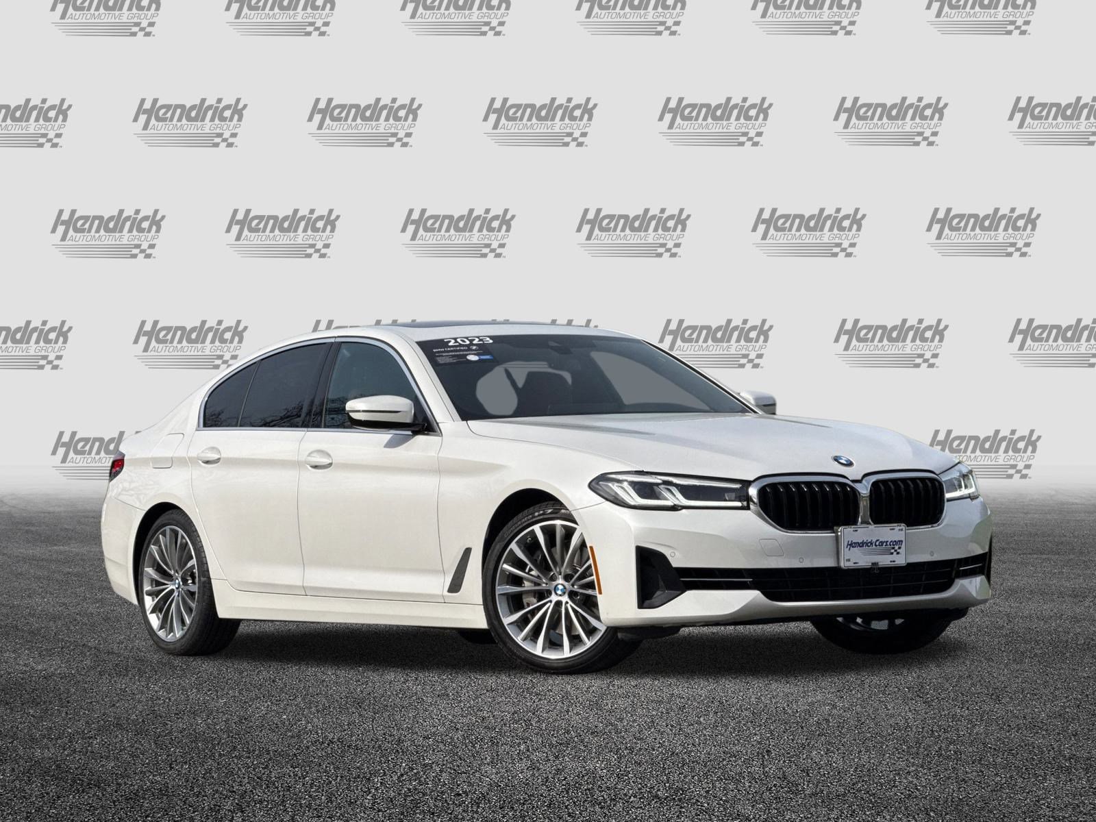 Certified 2023 BMW 540i w/ Premium Package video 2