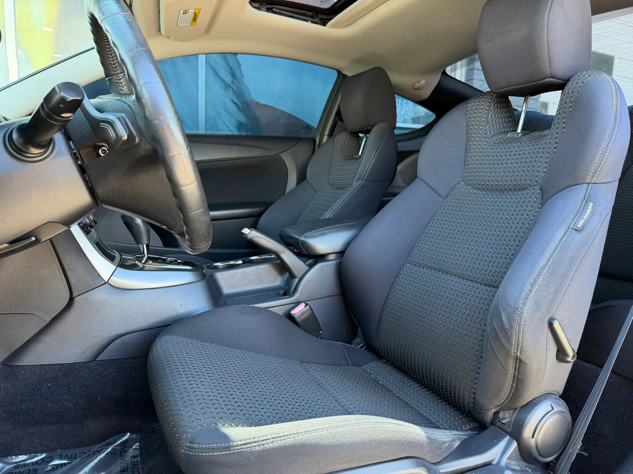 Used 2011 Hyundai Genesis 2.0T RWD image 8
